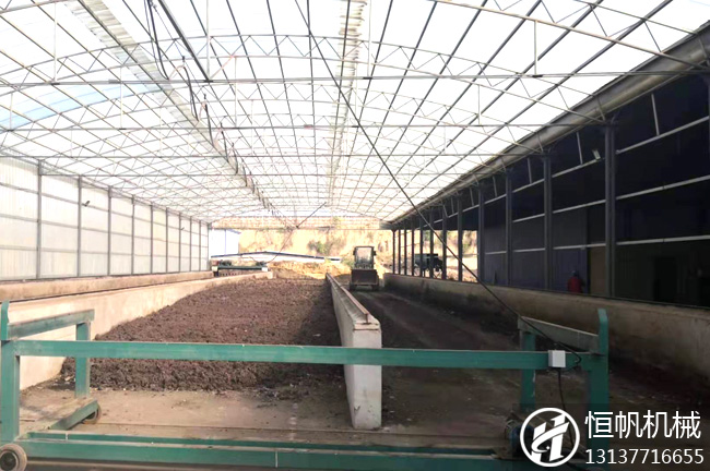 陜西銅川年產2萬噸雞糞有機肥生產線現場(圖3) 陜西銅川有機肥生產線