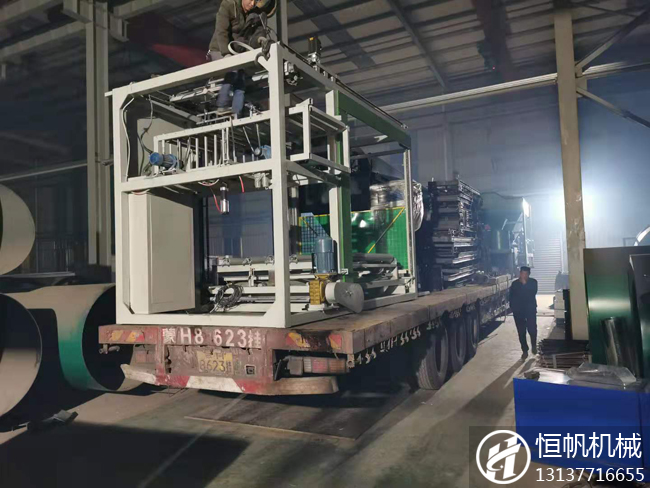 內(nèi)蒙古年產(chǎn)1萬(wàn)噸牛糞有機(jī)肥顆粒生產(chǎn)線發(fā)貨(圖6) 牛糞有機(jī)肥生產(chǎn)線設(shè)備