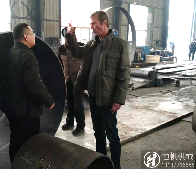 搶占有機肥設備出口新藍海 恒帆機械成功登陸芬蘭(圖1) 芬蘭客戶考察有機肥生產廠區