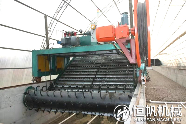 鏈板式翻拋機為有機肥料生產線帶來福利,降低運行成本增加收益(圖1) 鏈板式翻拋機