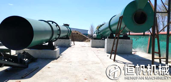 山東青島年產三萬噸牛糞有機肥顆粒生產線順利投產(圖1) 山東有機肥生產線設備